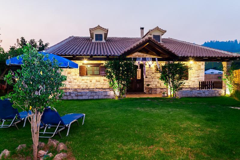 Art House Villa *