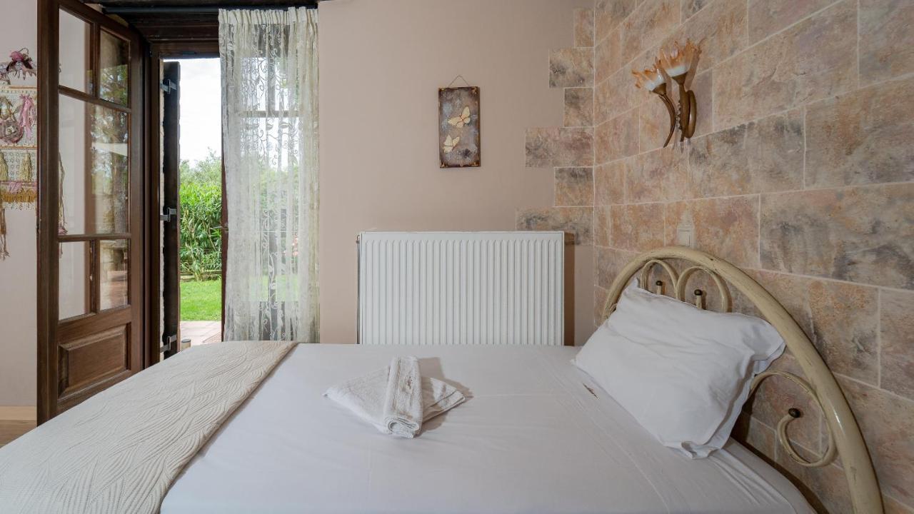 Art House Villa *